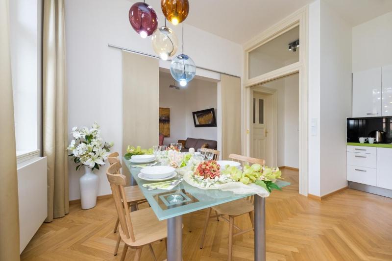 Wishlist Old Residences - New Town Appartement